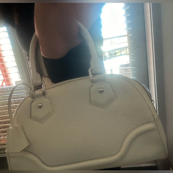 Louis Vuitton Epi Montaigne Bowling Bag Purse - Picture 10 of 13